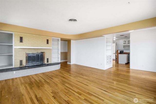 952 S Juniper Drive, Moses Lake, WA 98837