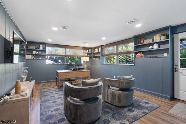 44 Rumson Rd, Livingston Twp., NJ 07039