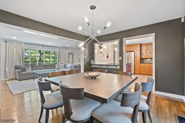 44 Rumson Rd, Livingston Twp., NJ 07039