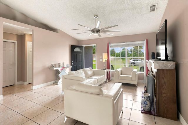253 WILLIAMS AVENUE, Orange City, FL 32763