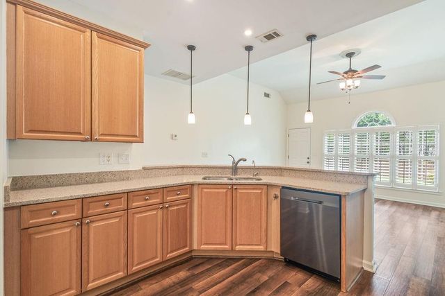 41 Pecan Crescent, Newnan, GA 30265