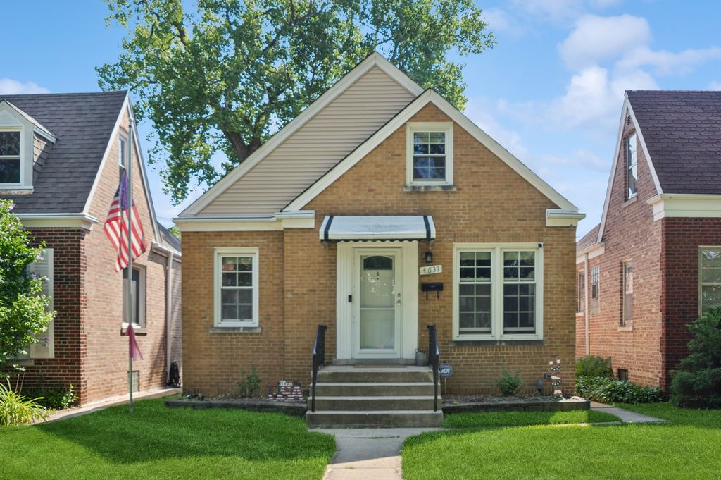 4631 N Lawler Avenue, Chicago, IL 60630