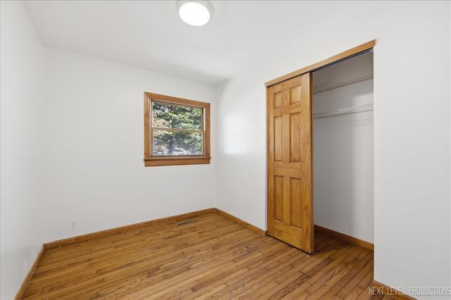 1717 S 5th Place, St. Charles, IL 60174