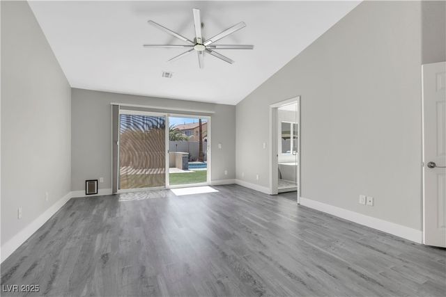 7379 Majestic Bluff Place, Las Vegas, NV 89113