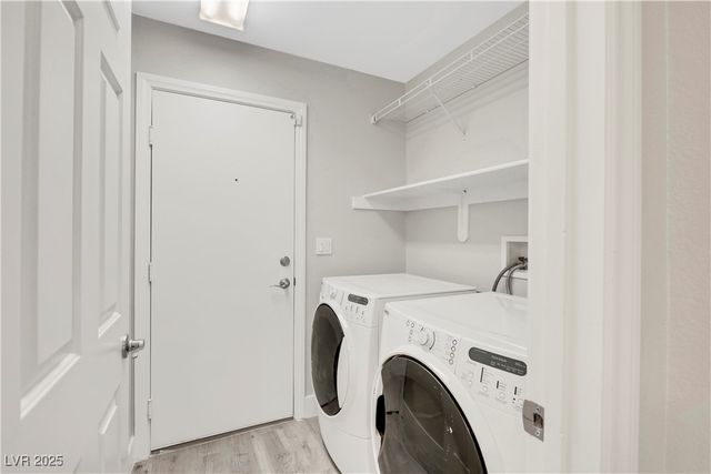 7379 Majestic Bluff Place, Las Vegas, NV 89113