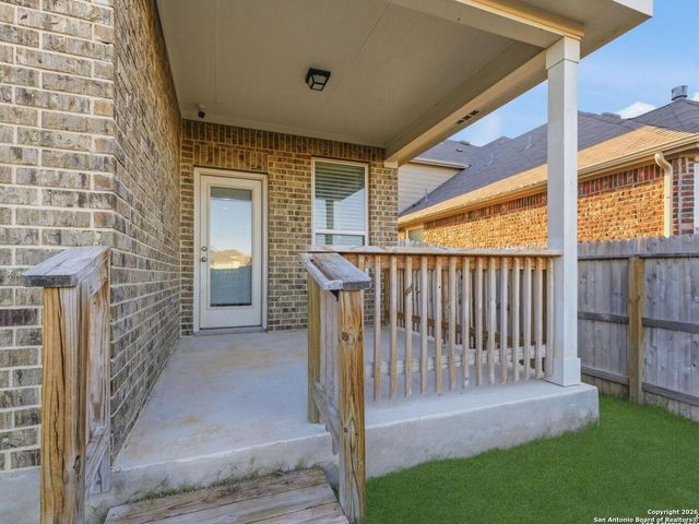 10823 Lone Ranger, San Antonio, TX 78254