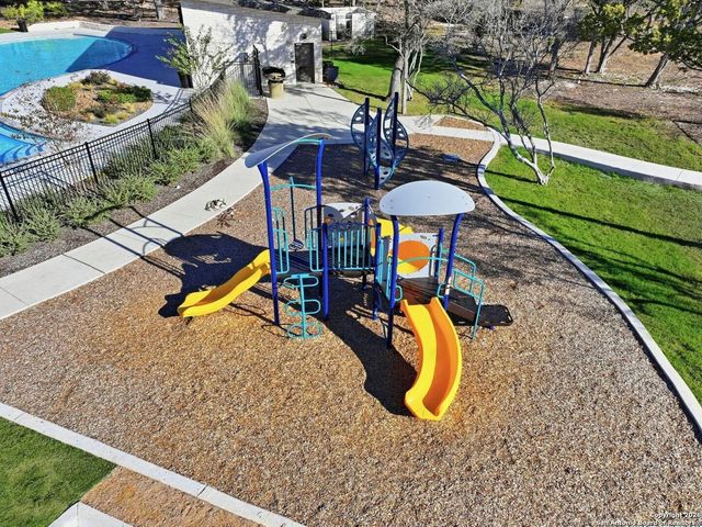 10823 Lone Ranger, San Antonio, TX 78254