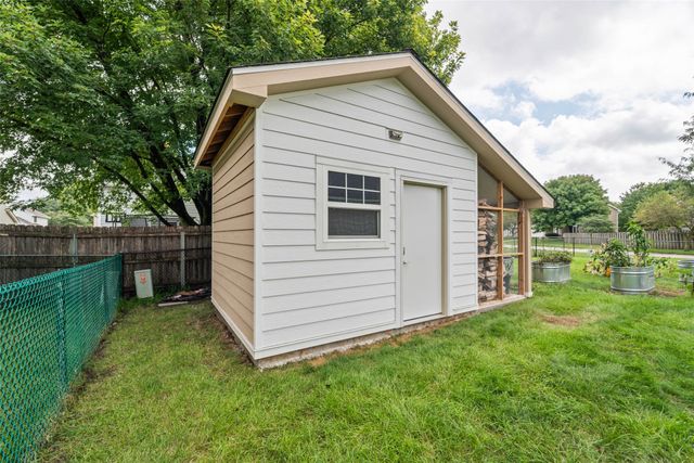 3804 Eisenhower Avenue, Ames, IA 50010
