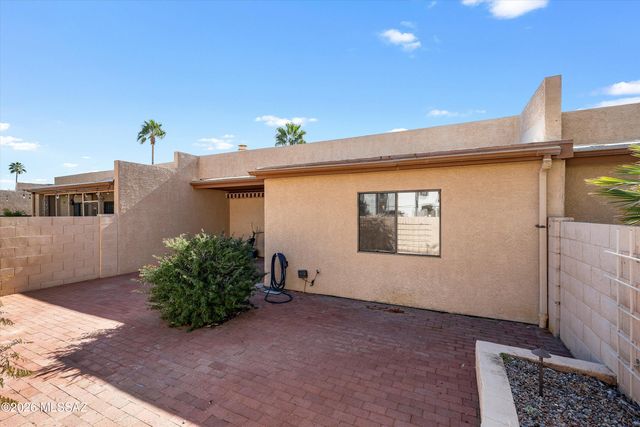 668 W Rushwood Drive, Tucson, AZ 85704