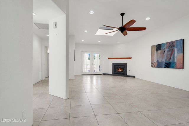 668 W Rushwood Drive, Tucson, AZ 85704