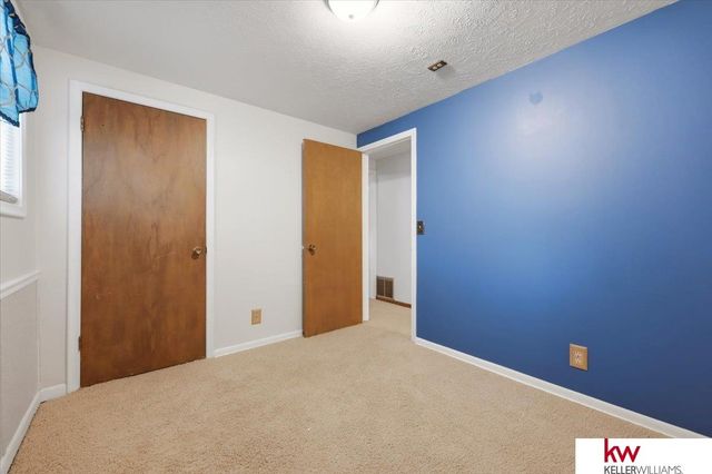 618 S 126th Street, Omaha, NE 68154