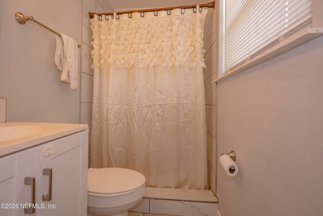 2337 BETSY Drive, Jacksonville, FL 32210