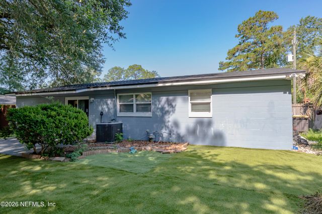 2337 BETSY Drive, Jacksonville, FL 32210