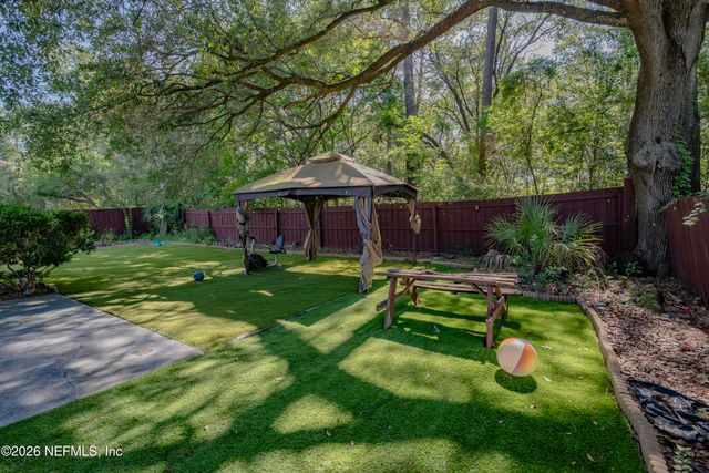 2337 BETSY Drive, Jacksonville, FL 32210