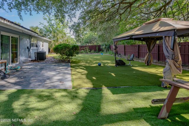 2337 BETSY Drive, Jacksonville, FL 32210