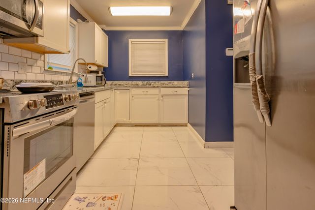 2337 BETSY Drive, Jacksonville, FL 32210