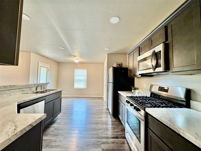 3627 S 151st East Avenue, Tulsa, OK 74134