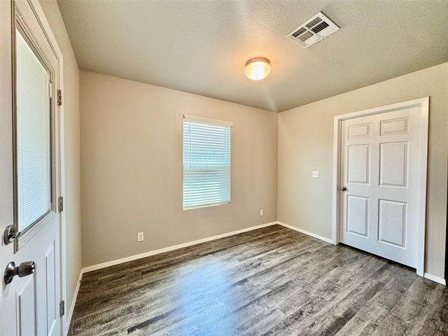 3627 S 151st East Avenue, Tulsa, OK 74134