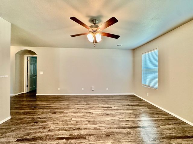 3627 S 151st East Avenue, Tulsa, OK 74134