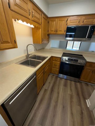 301 Hammond Dr Apt E2, Hot Springs, AR 71913