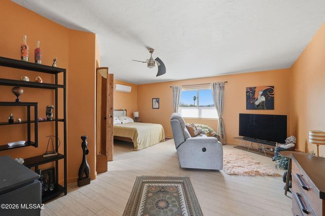 2370 W Bovino Way, Tucson, AZ 85741