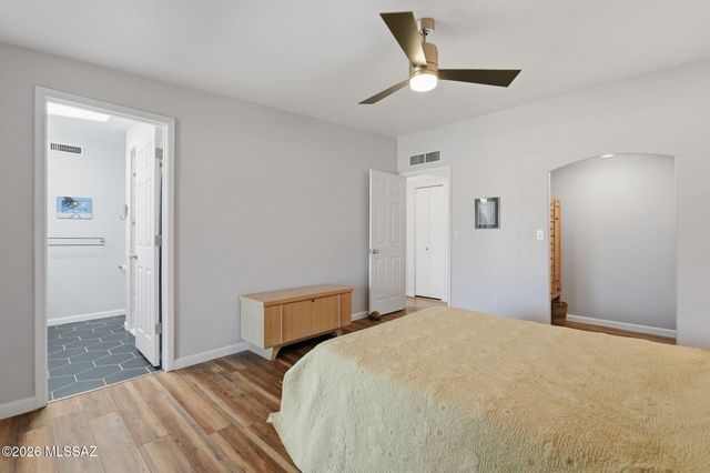 2370 W Bovino Way, Tucson, AZ 85741