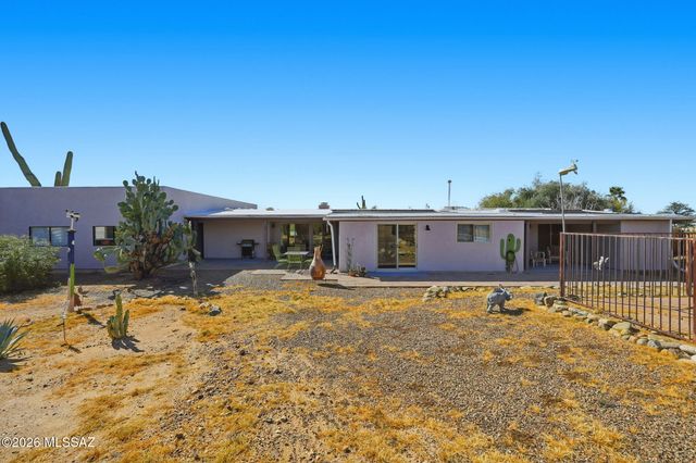 2370 W Bovino Way, Tucson, AZ 85741