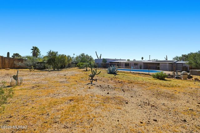 2370 W Bovino Way, Tucson, AZ 85741