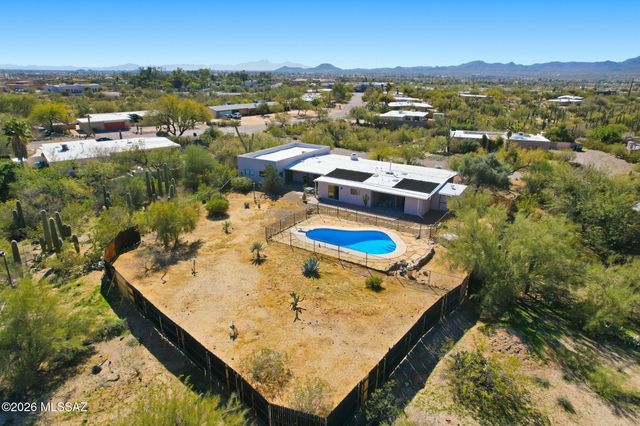 2370 W Bovino Way, Tucson, AZ 85741