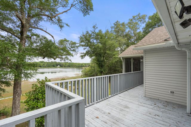 294 Holley King Road, Defuniak Springs, FL 32433