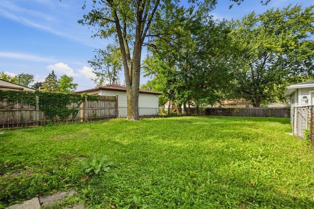 211 S Hammes Avenue, Joliet, IL 60436