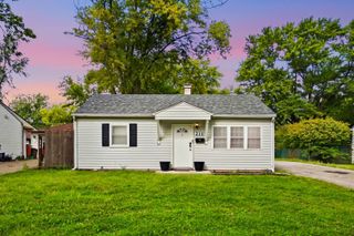 211 S Hammes Avenue, Joliet, IL 60436