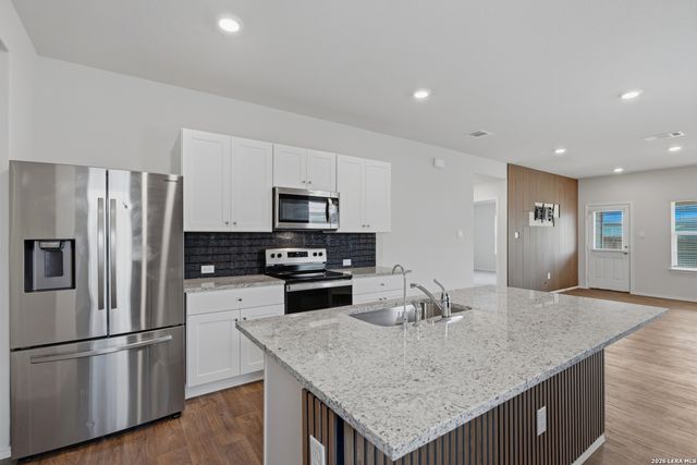 7310 SALADO CREEK PKWY, San Antonio, TX 78223