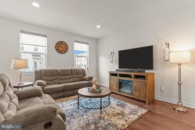 127 PRINCE GEORGE ST, Bensalem, PA 19020