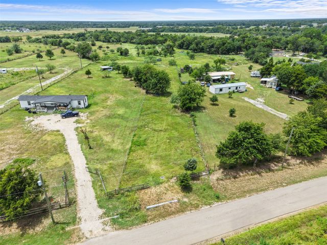 2308 County Road 3417, Wills Point, TX 75169