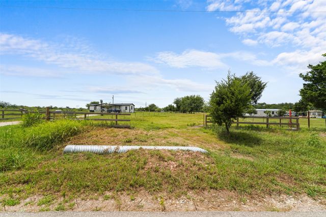 2308 County Road 3417, Wills Point, TX 75169