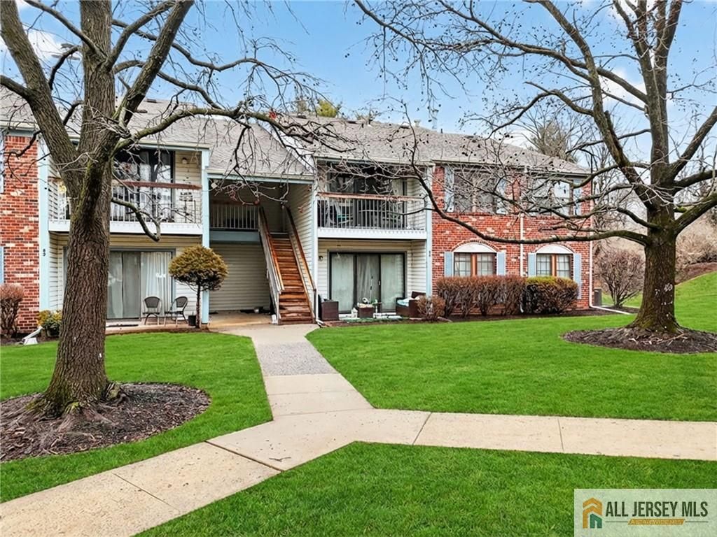 96 Crabapple Lane 298, Franklin Park, NJ 08823