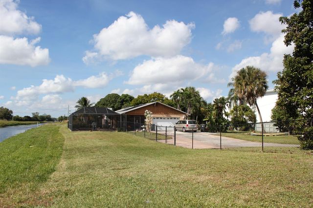 4981 Serafica Drive, Lake Worth, FL 33461