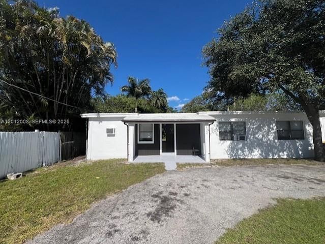 4548 SW 33rd Ave M, Dania Beach, FL 33312