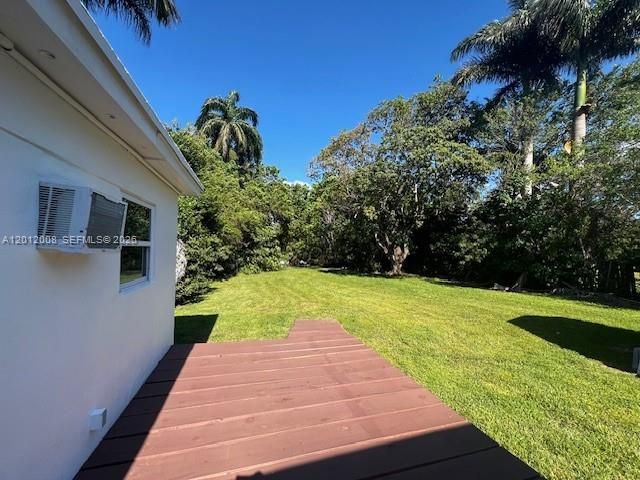 4548 SW 33rd Ave M, Dania Beach, FL 33312