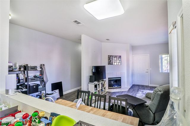 5250 South Rainbow Boulevard 2034, Las Vegas, NV 89118