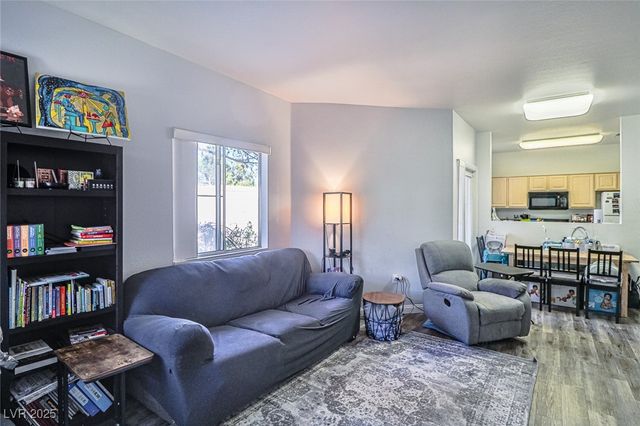 5250 South Rainbow Boulevard 2034, Las Vegas, NV 89118