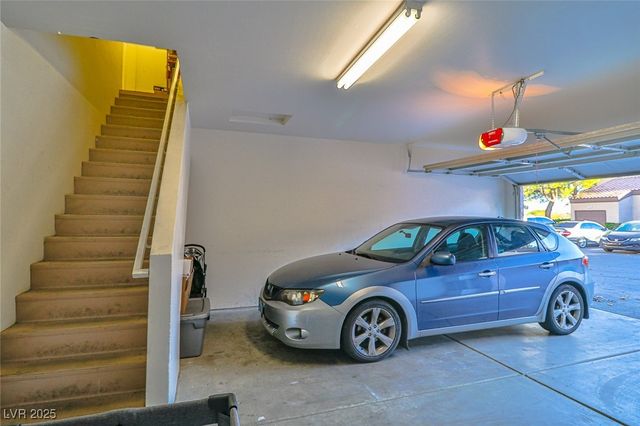 5250 South Rainbow Boulevard 2034, Las Vegas, NV 89118