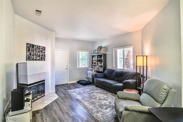 5250 South Rainbow Boulevard 2034, Las Vegas, NV 89118