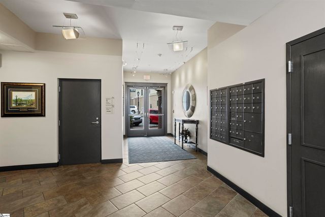 155 Riverplace Unit 109, Greenville, SC 29601