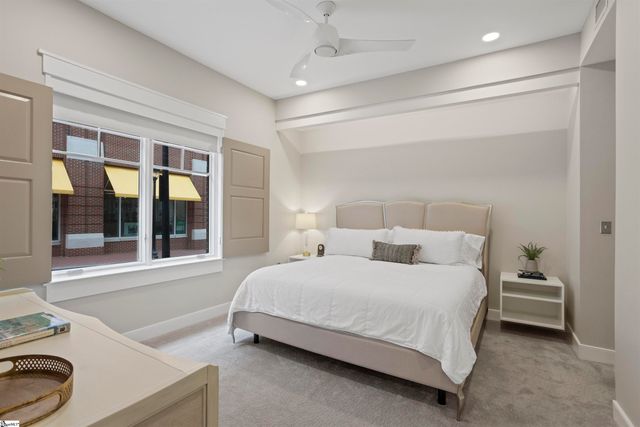 155 Riverplace Unit 109, Greenville, SC 29601