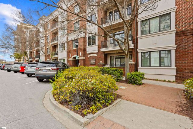 155 Riverplace Unit 109, Greenville, SC 29601
