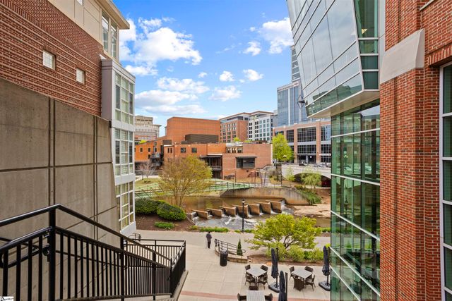 155 Riverplace Unit 109, Greenville, SC 29601