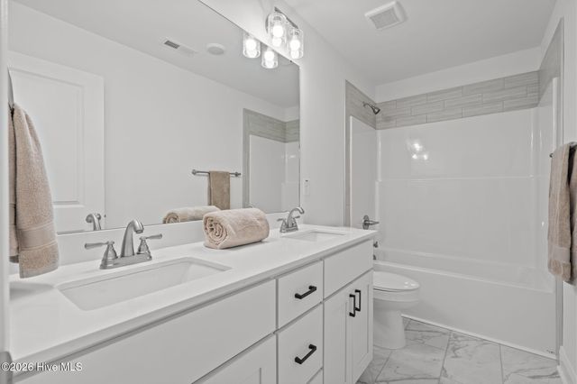 394 Lakebay Road, Vass, NC 28394