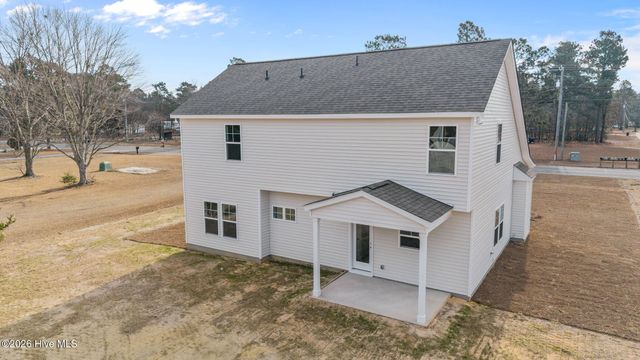 394 Lakebay Road, Vass, NC 28394